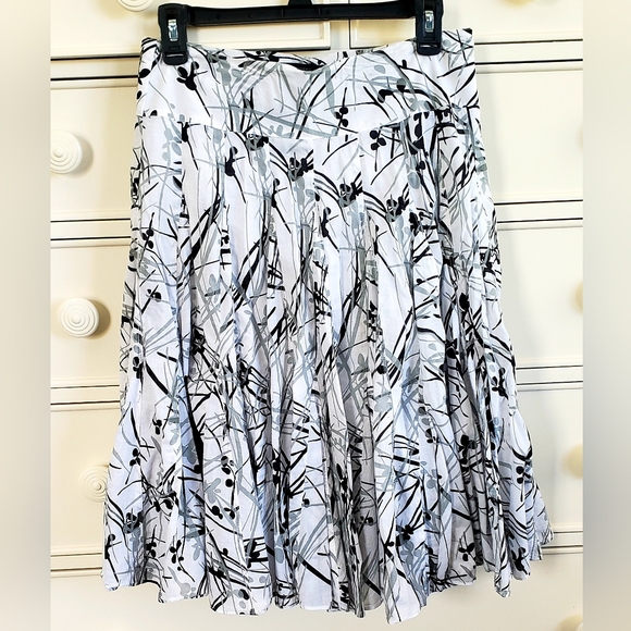 Express Dresses & Skirts - Express Black and White A-Line Skirt